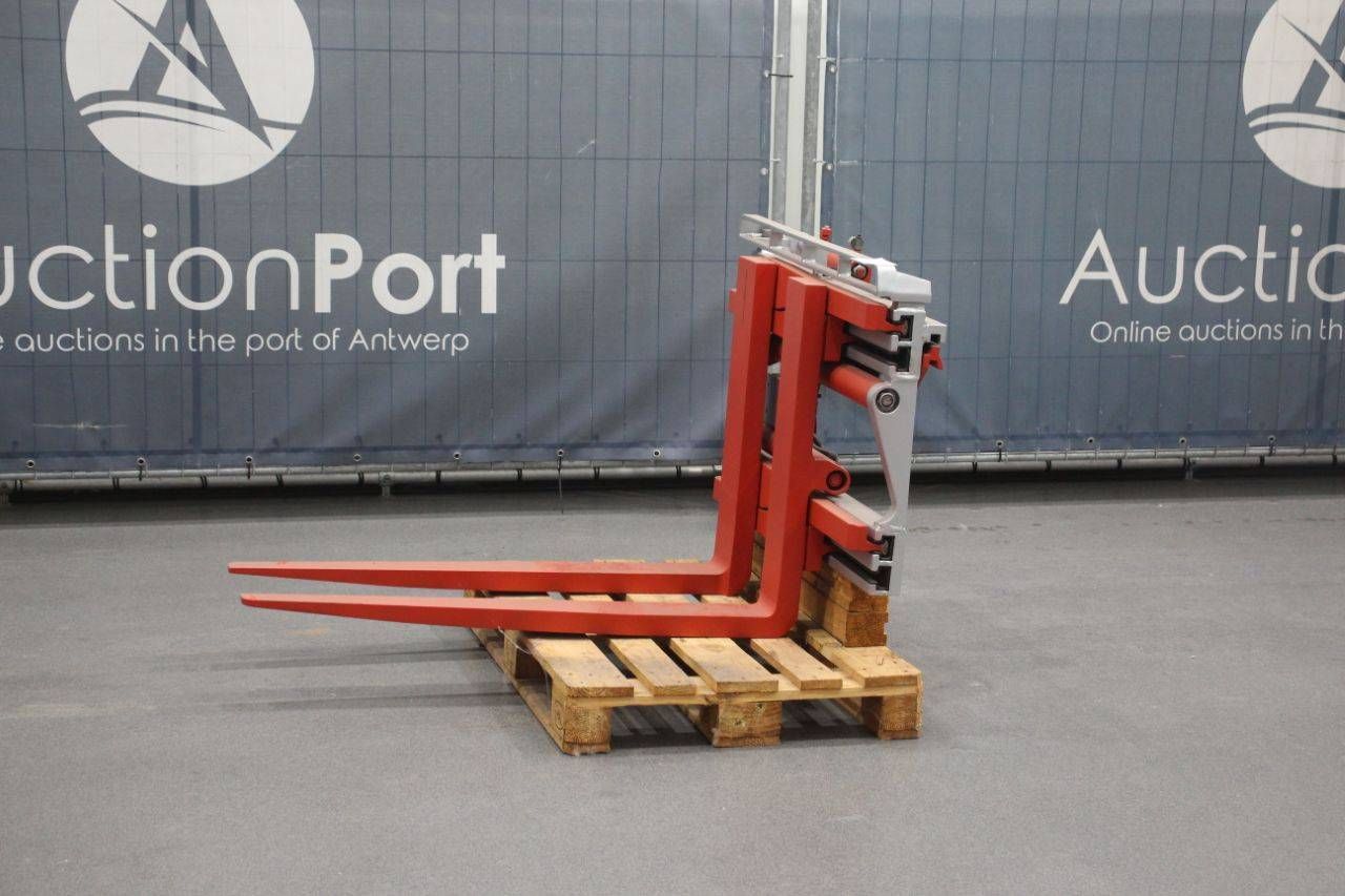 Automatic fork positioner Durwen PHK35S 3500kg 2013
