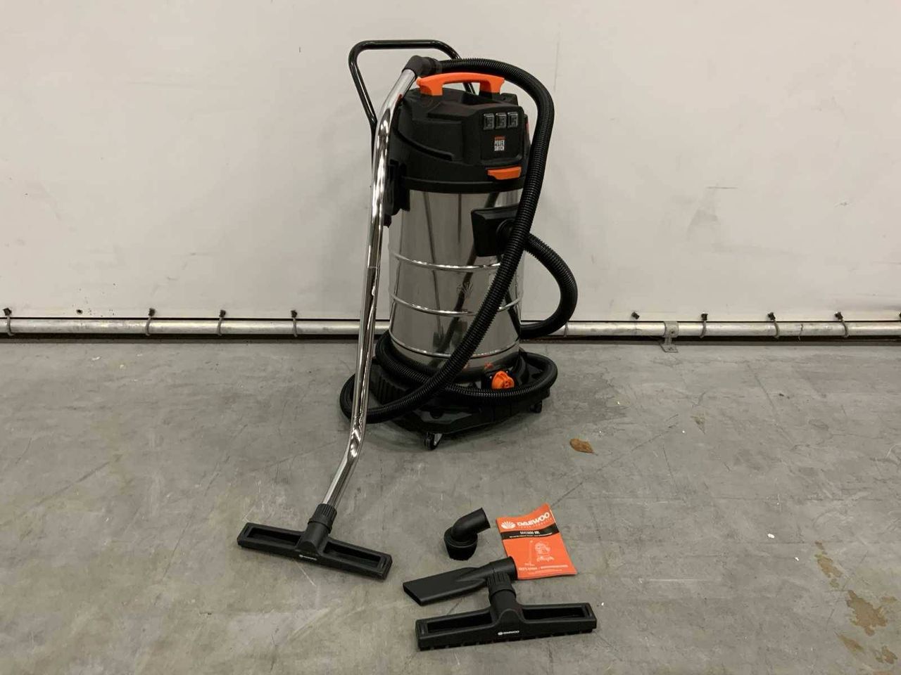 Industrial vacuum cleaners Daewoo DAVC3300-80L Electric 230V 2023 New