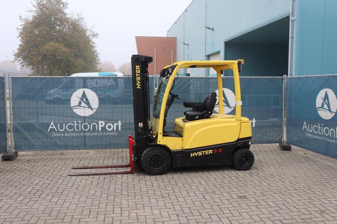 Forklift Hyster J3.0XN Electric 2770kg 4.91m 2019