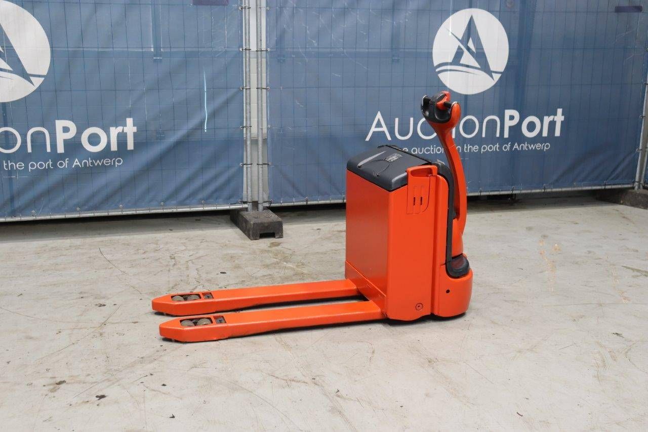 Pallet truck Linde T18 Electric 1800kg 2006