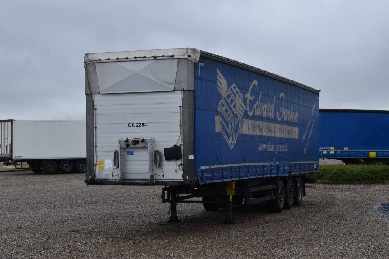 Sliding curtain semi-trailer Schmitz SCB S3T 2018