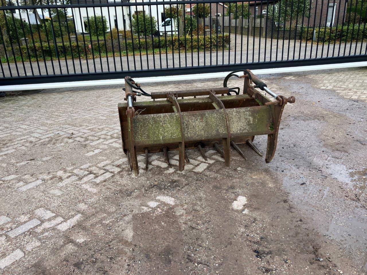 Manure clamp Schaffer 140cm