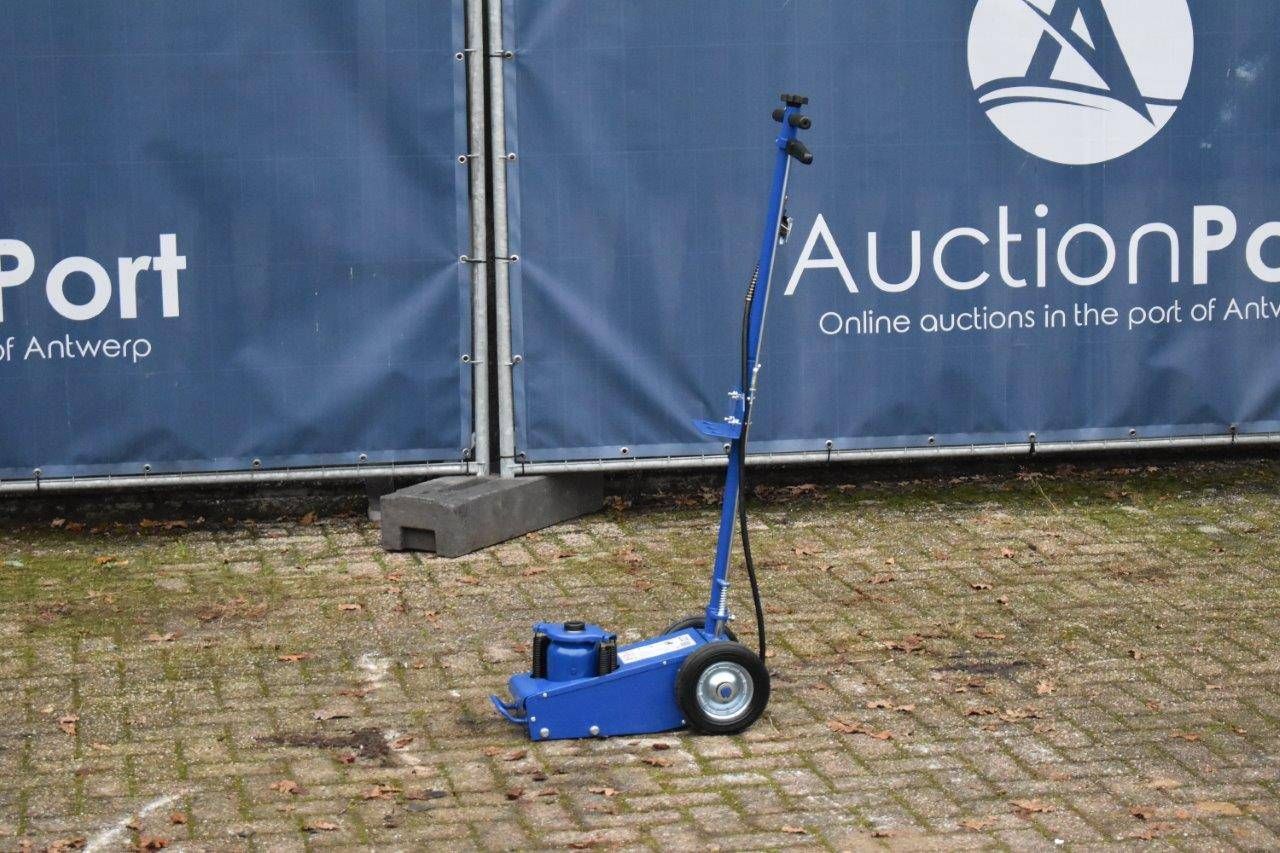 Hydraulic Jack StahlKaiser 22 Ton New