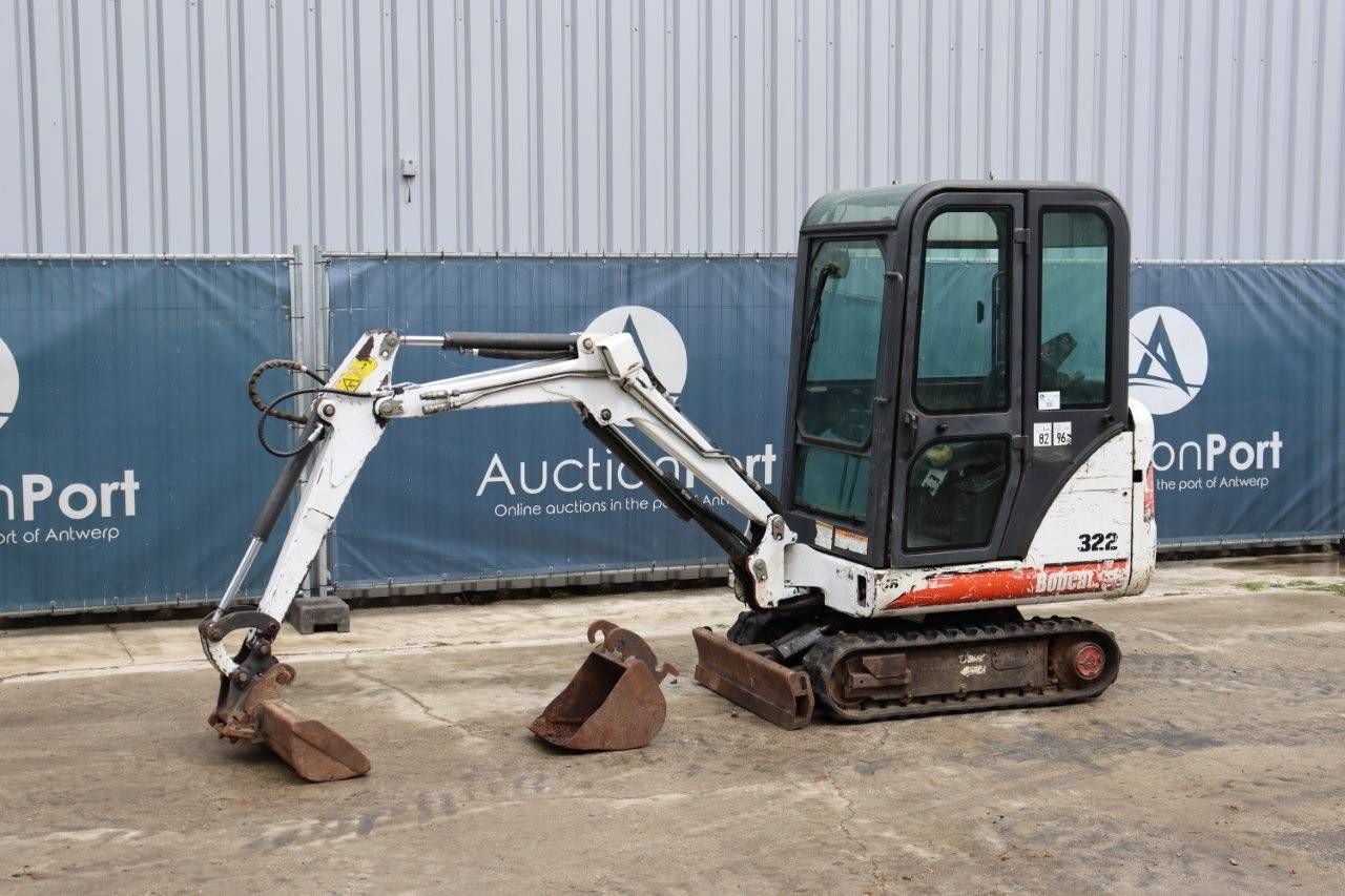 Crawler excavator Bobcat 322 Diesel 2003