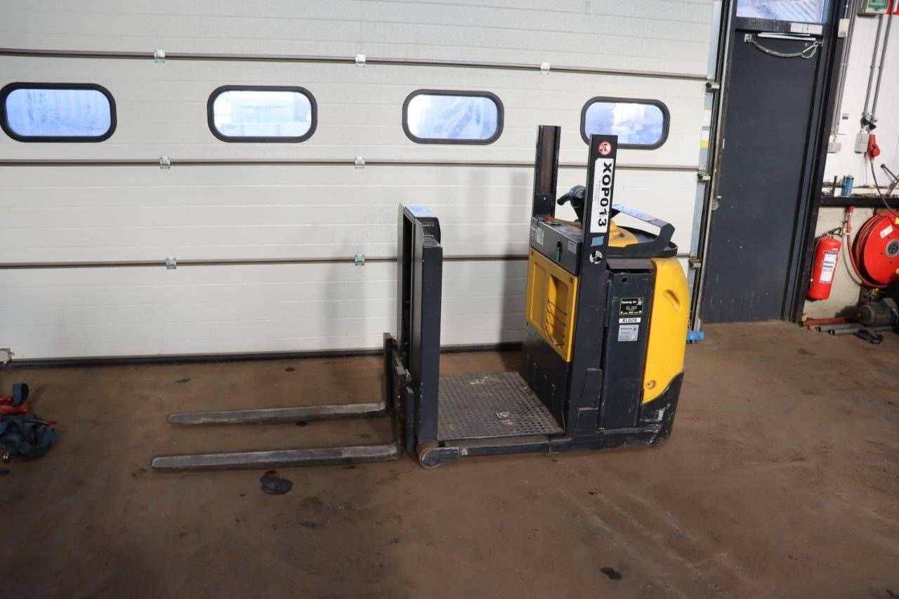 Order picker OM Carrelli XOP07 Electric 700kg