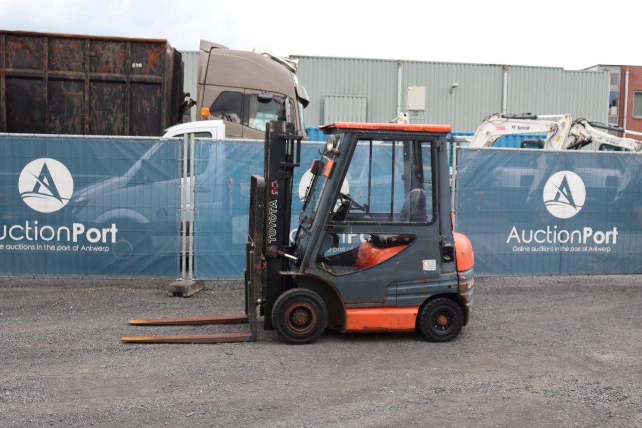 Forklift Toyota 02-6FDF15 Diesel 1390kg 1997