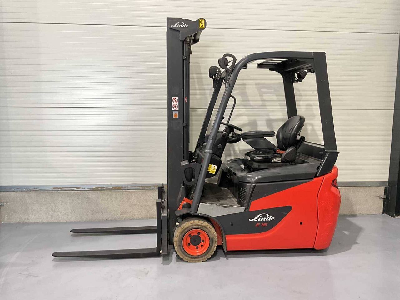 Forklift Linde E16C-01 Electric 1600kg 5.22m 2016