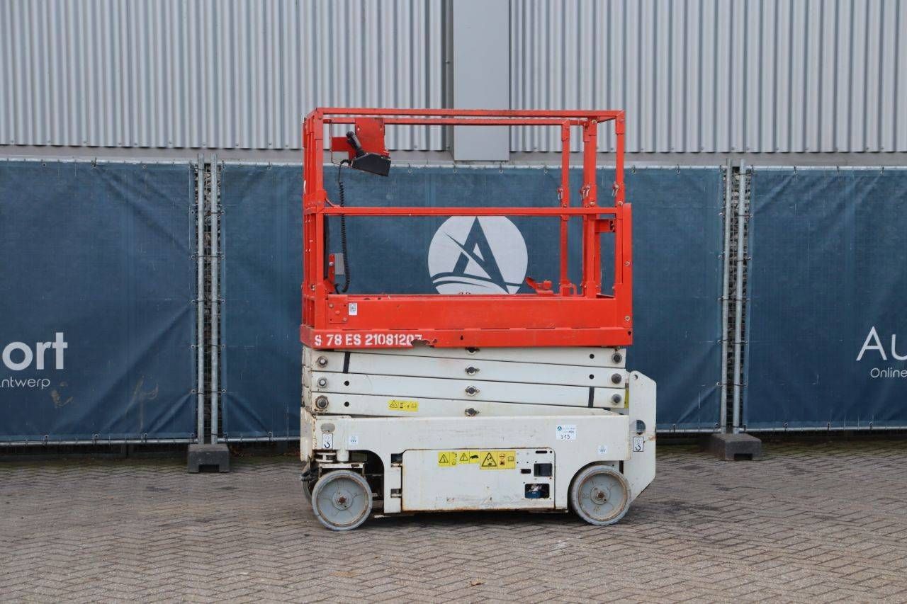 Scissor lift Genie GS-1932 Electric 7.85m 2013