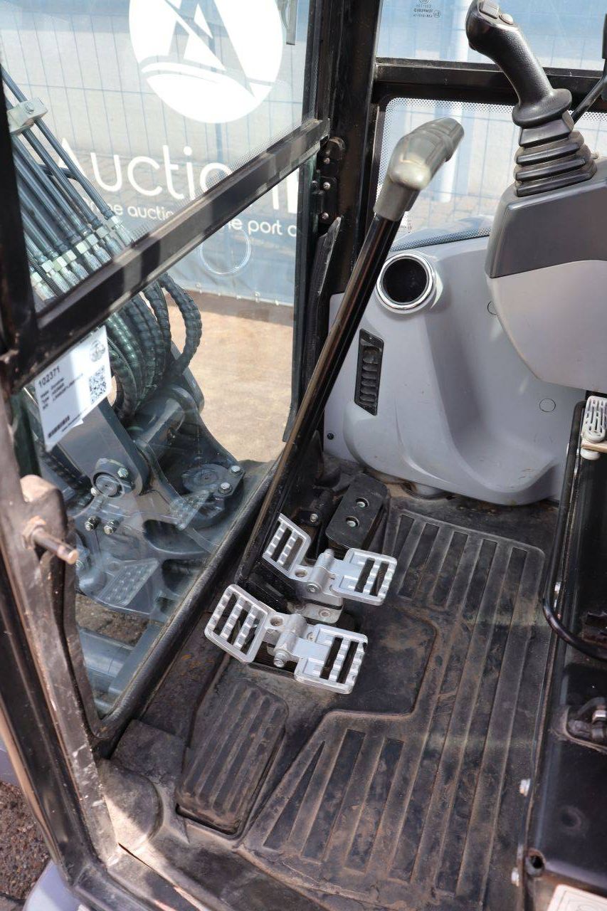 Crawler excavator Eurotrac H E26-SR Diesel