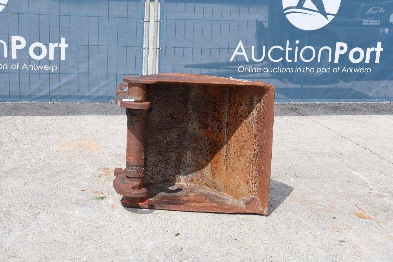 Excavator bucket CW30