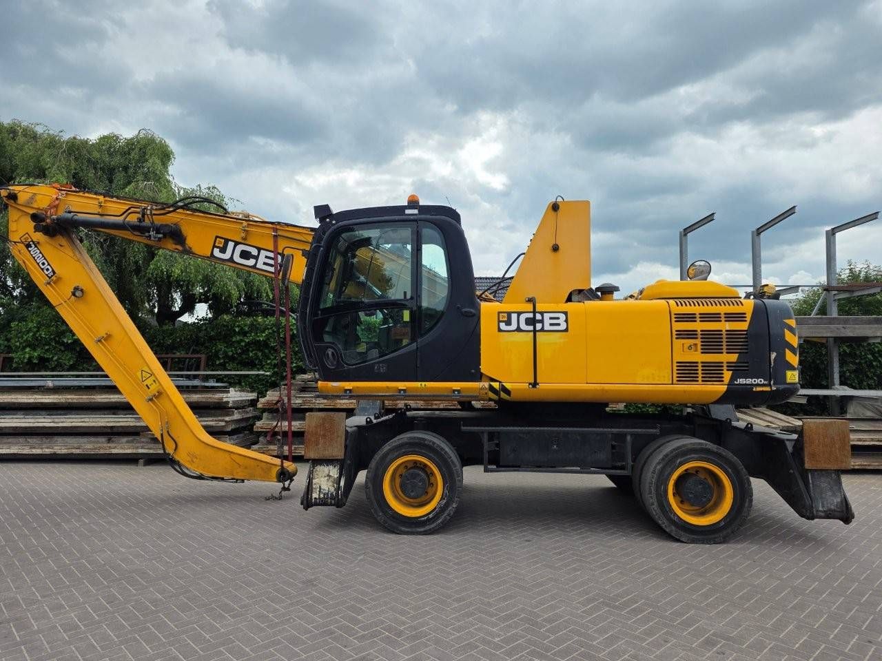Transfer crane JCB JS200WWMT4 Diesel 2015
