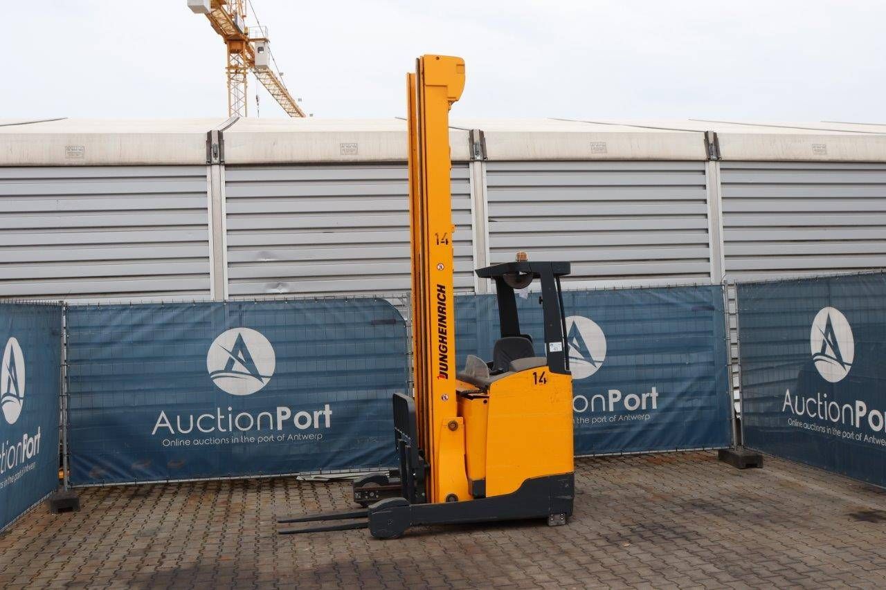 Reach truck Jungheinrich ETV216 Electric 1600kg 10.7m
