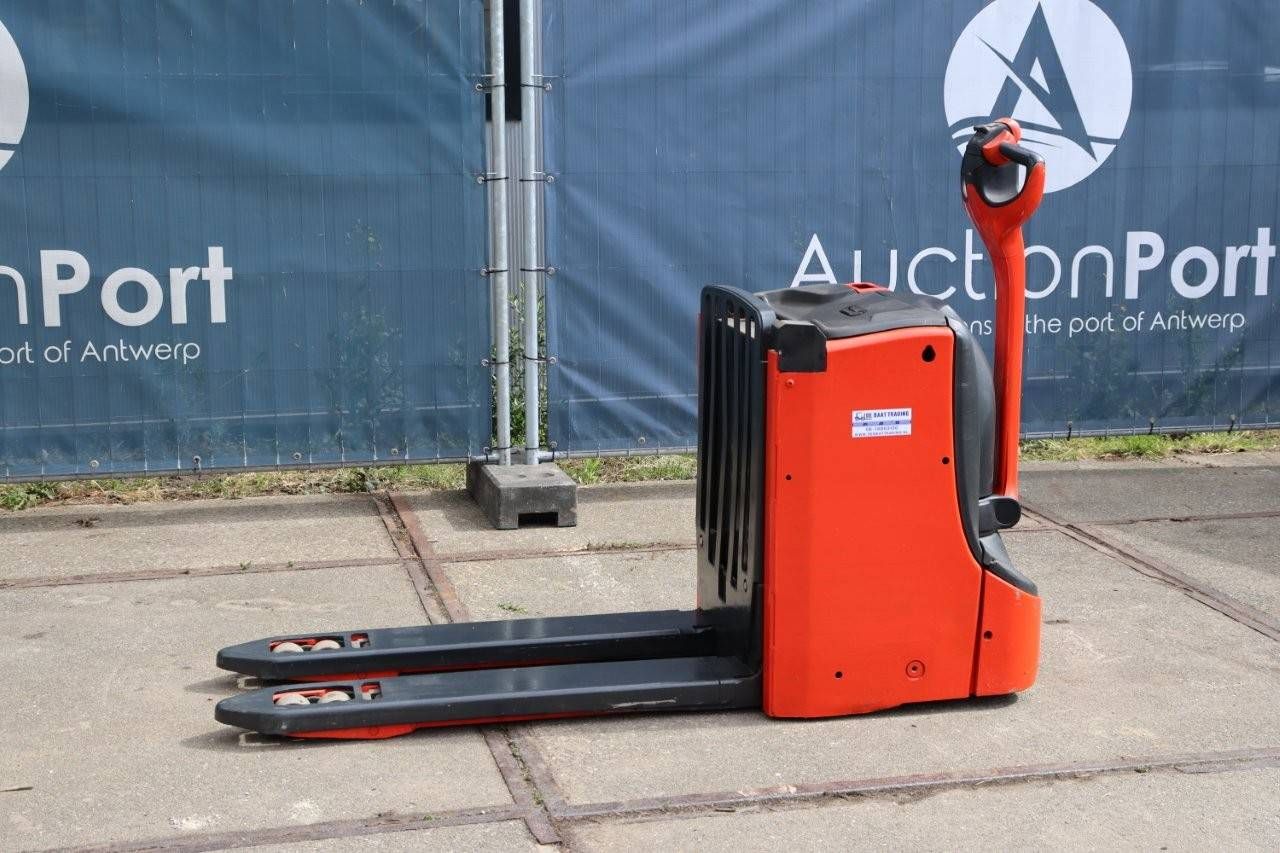 Pallet truck Fenwick-Linde T16L Electric 1600kg 2017
