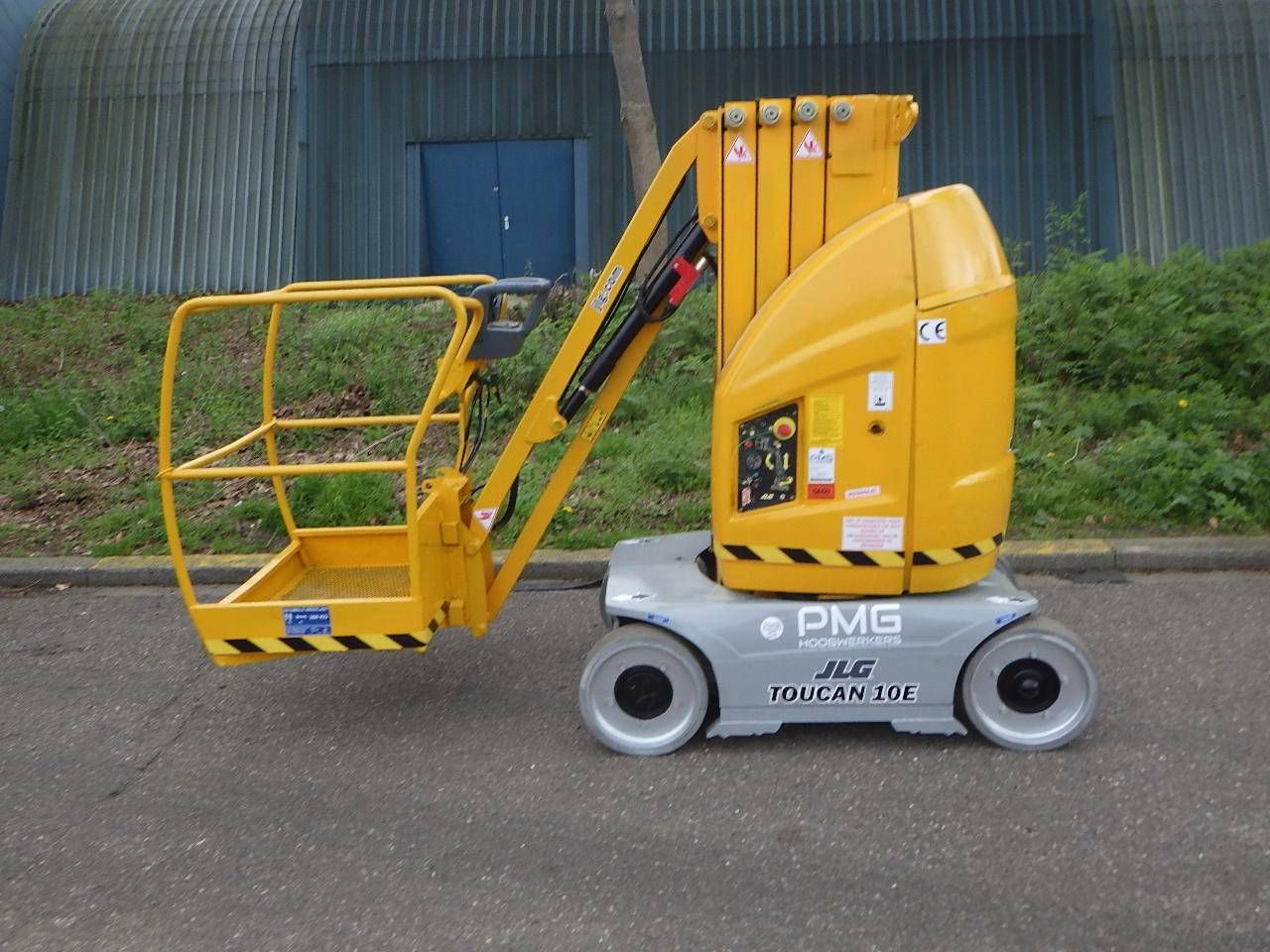 Mast lift JLG Toucan10E Electric 10.10m 2013