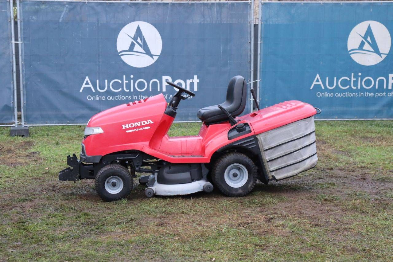 Ride-on mower Honda HF2417 Petrol 2013