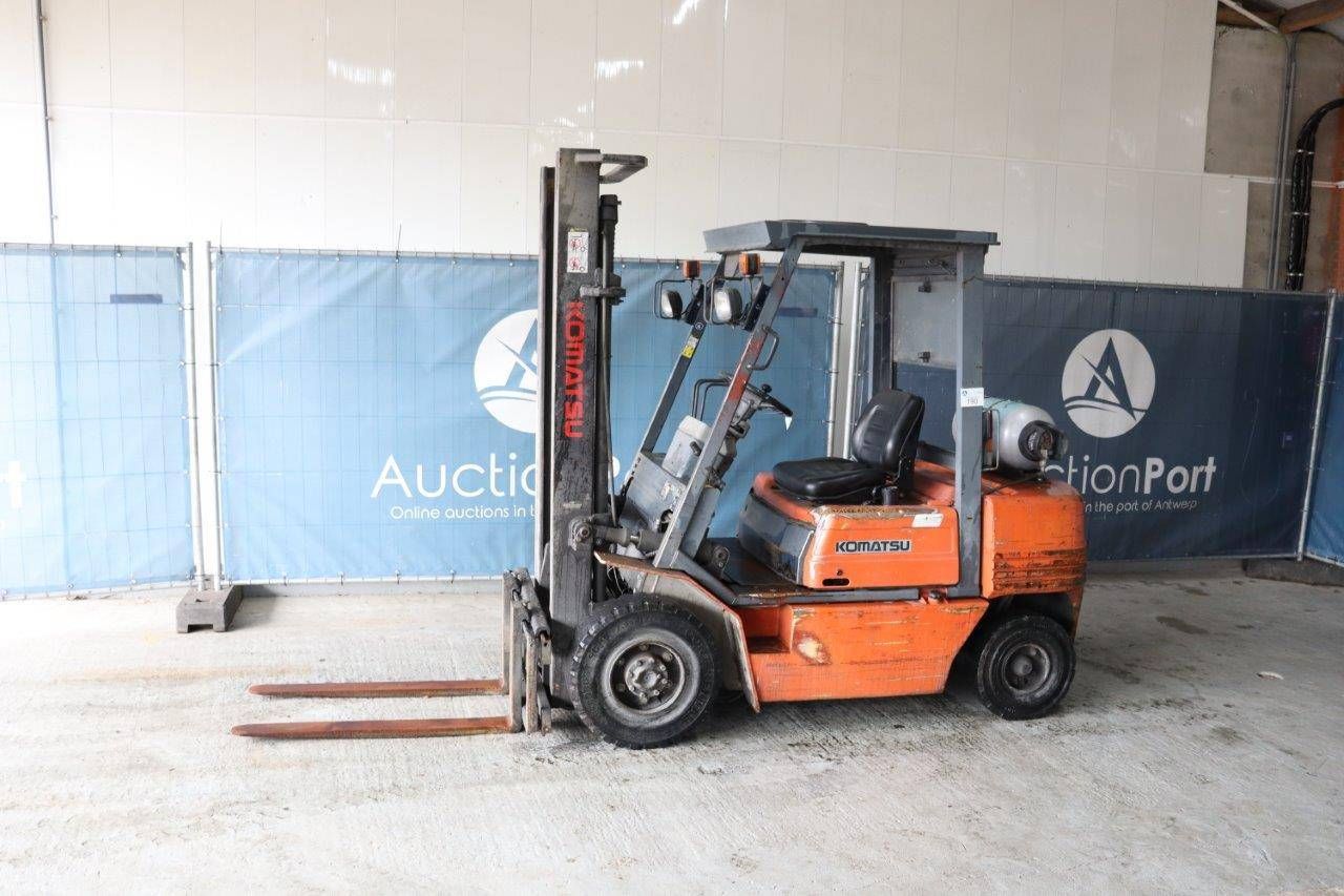 Forklift Komatsu LPG 2424kg