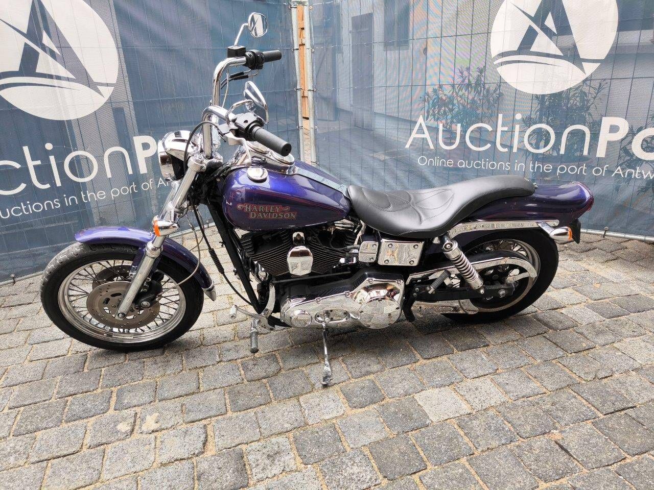 Harley Davidson FXDL Dyna Gasoline 