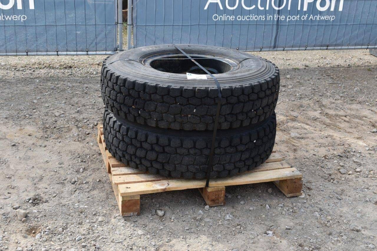 Tires Bridgestone M711 2 Pieces