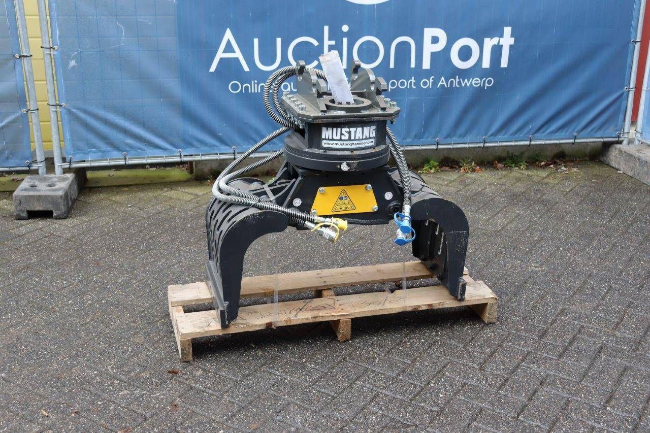 Sorting grab Mustang GRP150 New