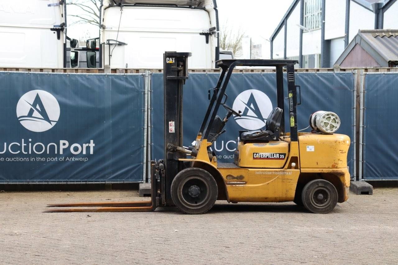 Forklift Caterpillar GP35K LPG 3500kg 3.3m 2001