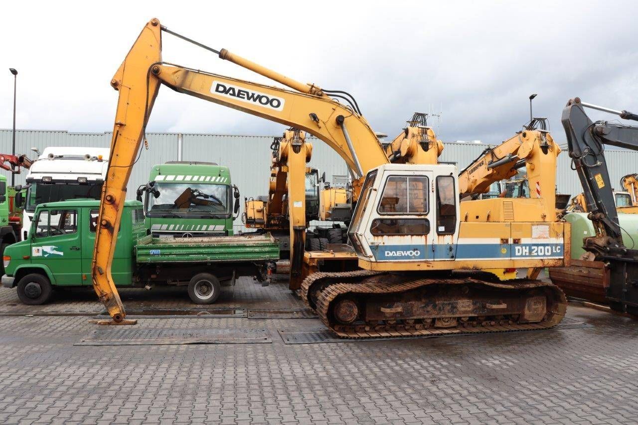 Crawler excavator Daewoo DH200LC Diesel 1994
