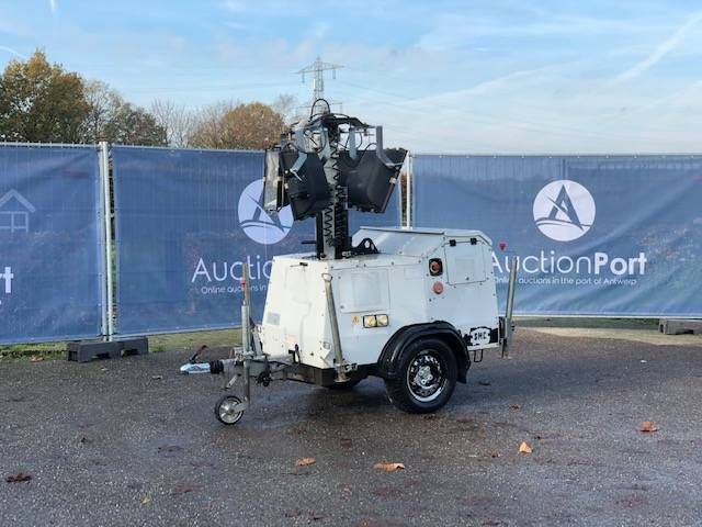 Lichtmast SMC TL-90 Diesel