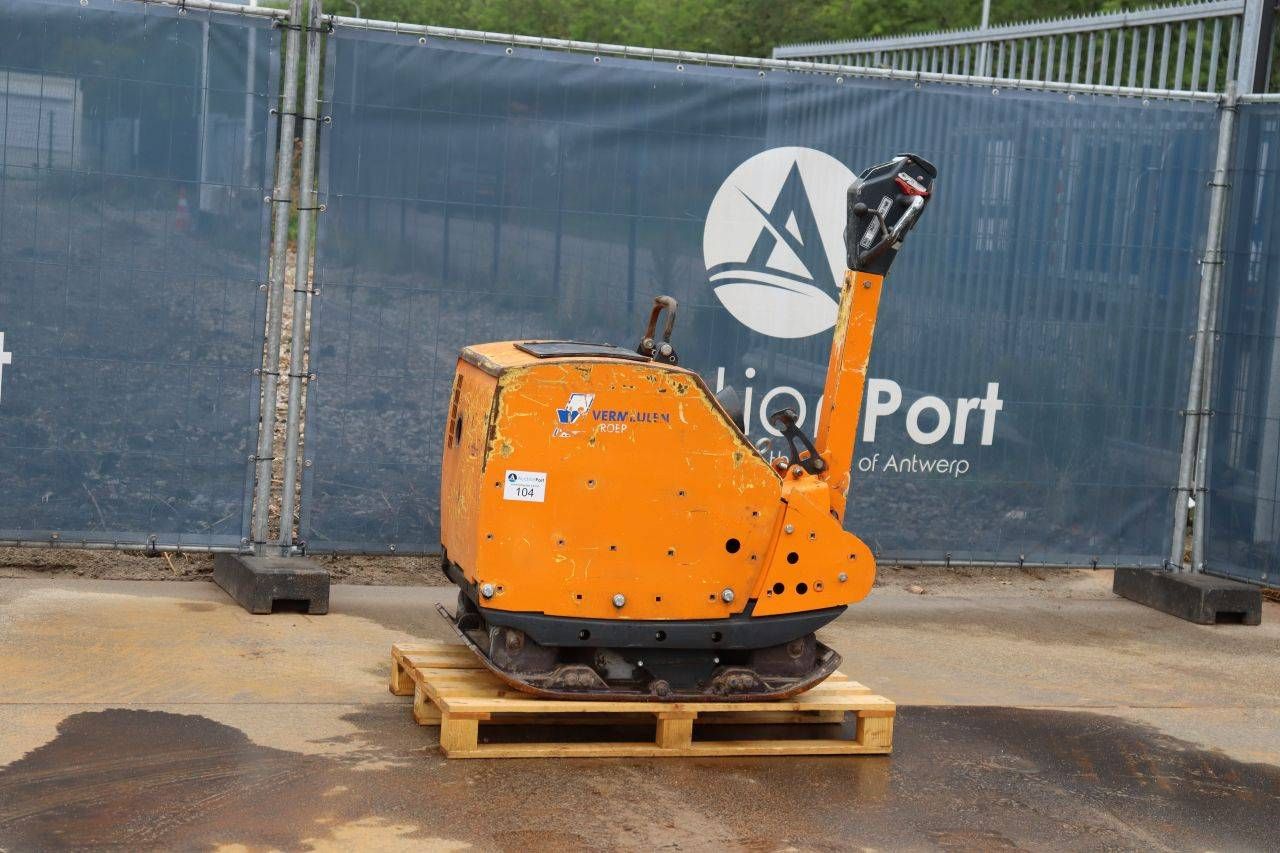 Vibratory plate Bomag BPR 100/80 D Diesel 2010