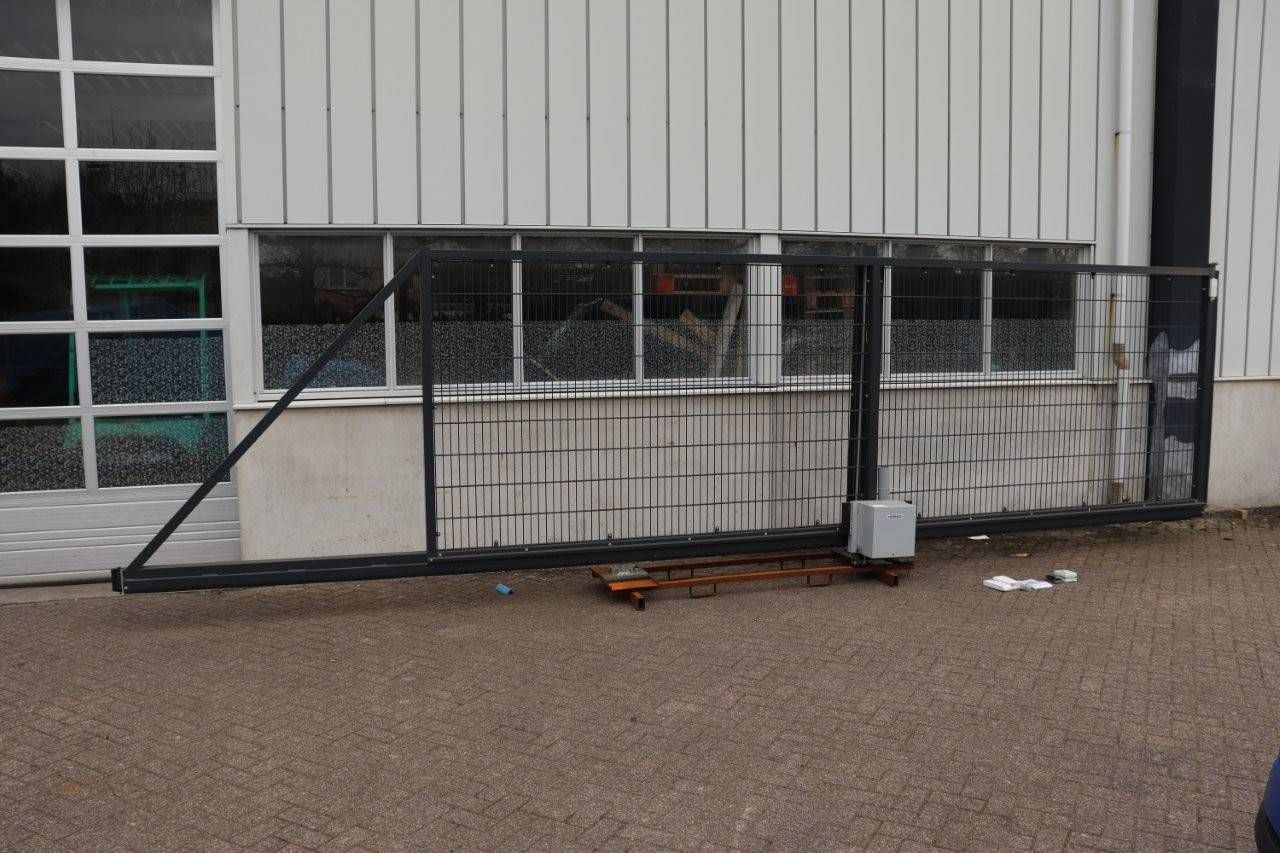 Automatic Sliding Gate Heras with Motor 6m New
