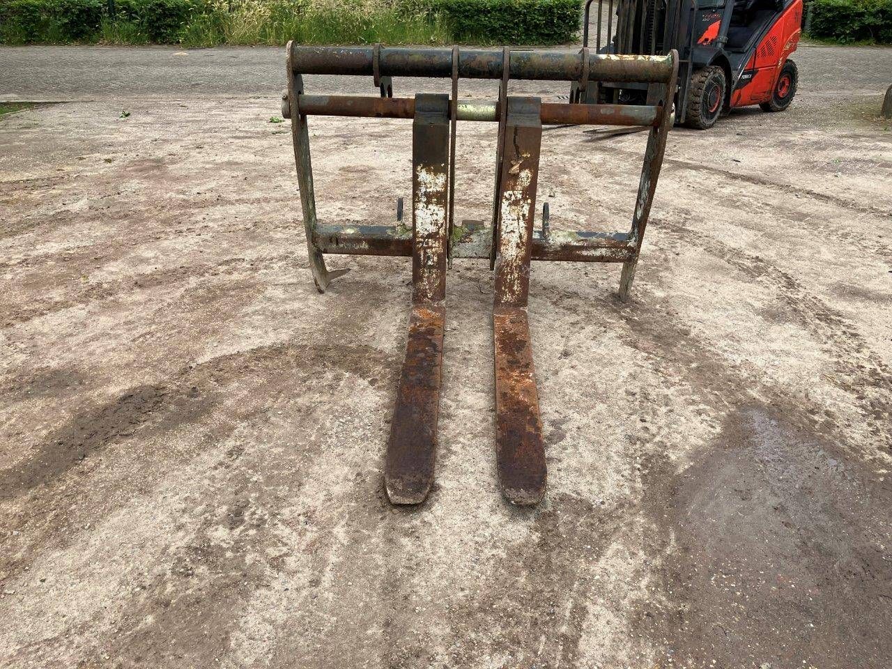 Fork carriage of Telehandler 