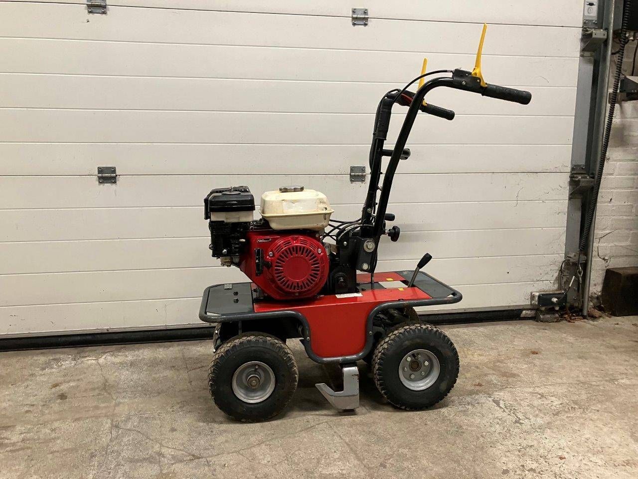 Turf cutter Benassi L390 Petrol 5.5hp 2014
