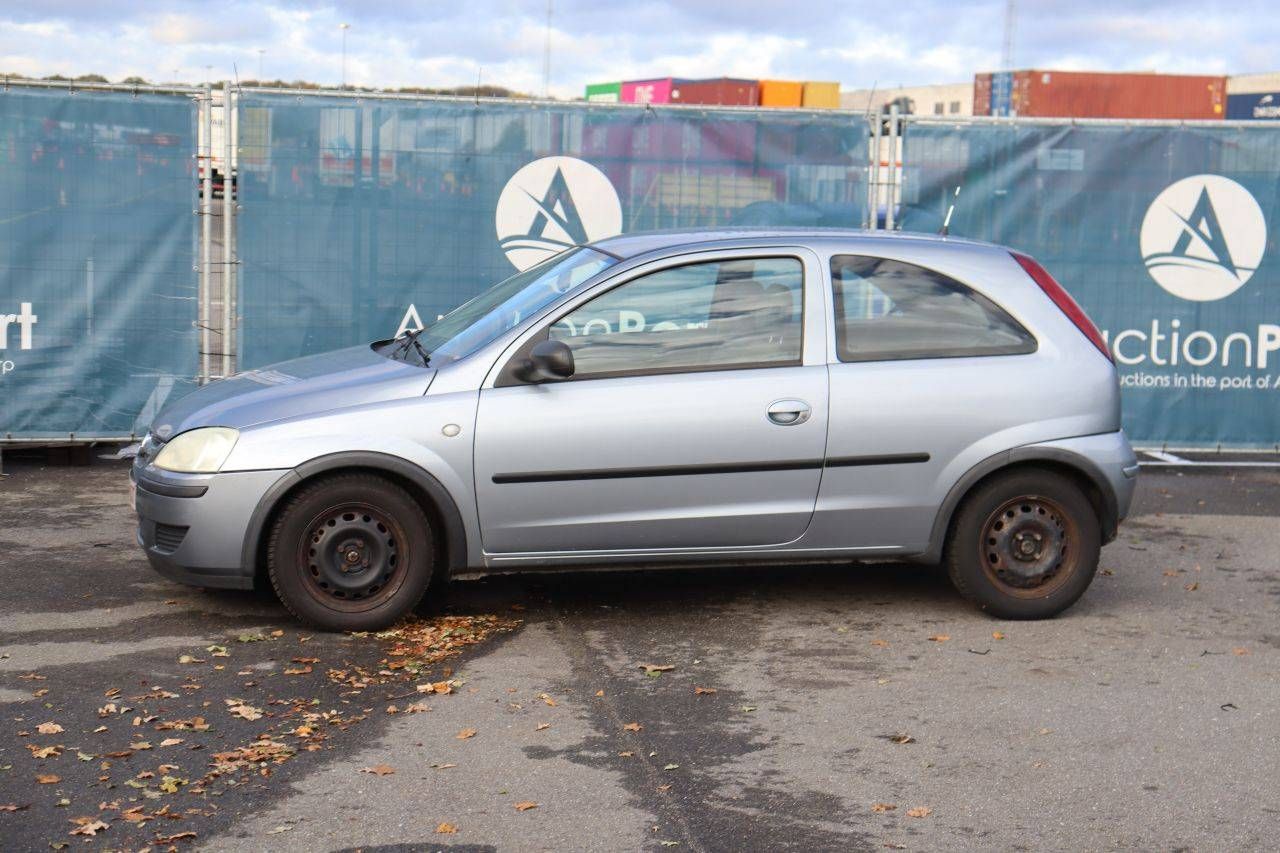 Passenger car Opel Corsa Petrol 60hp 2003 (Margin)