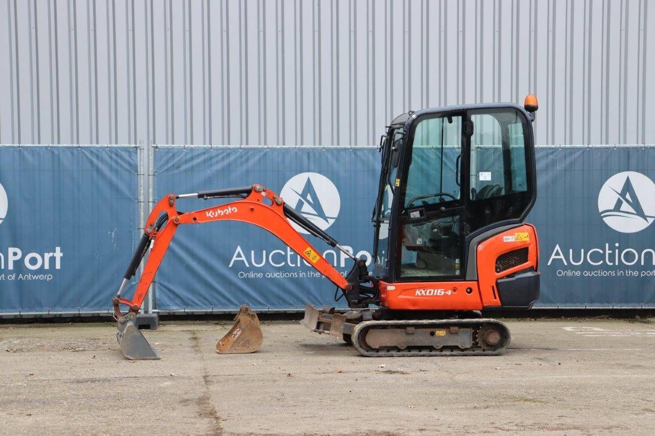 Mini digger Kubota KX016-4 Diesel 2015