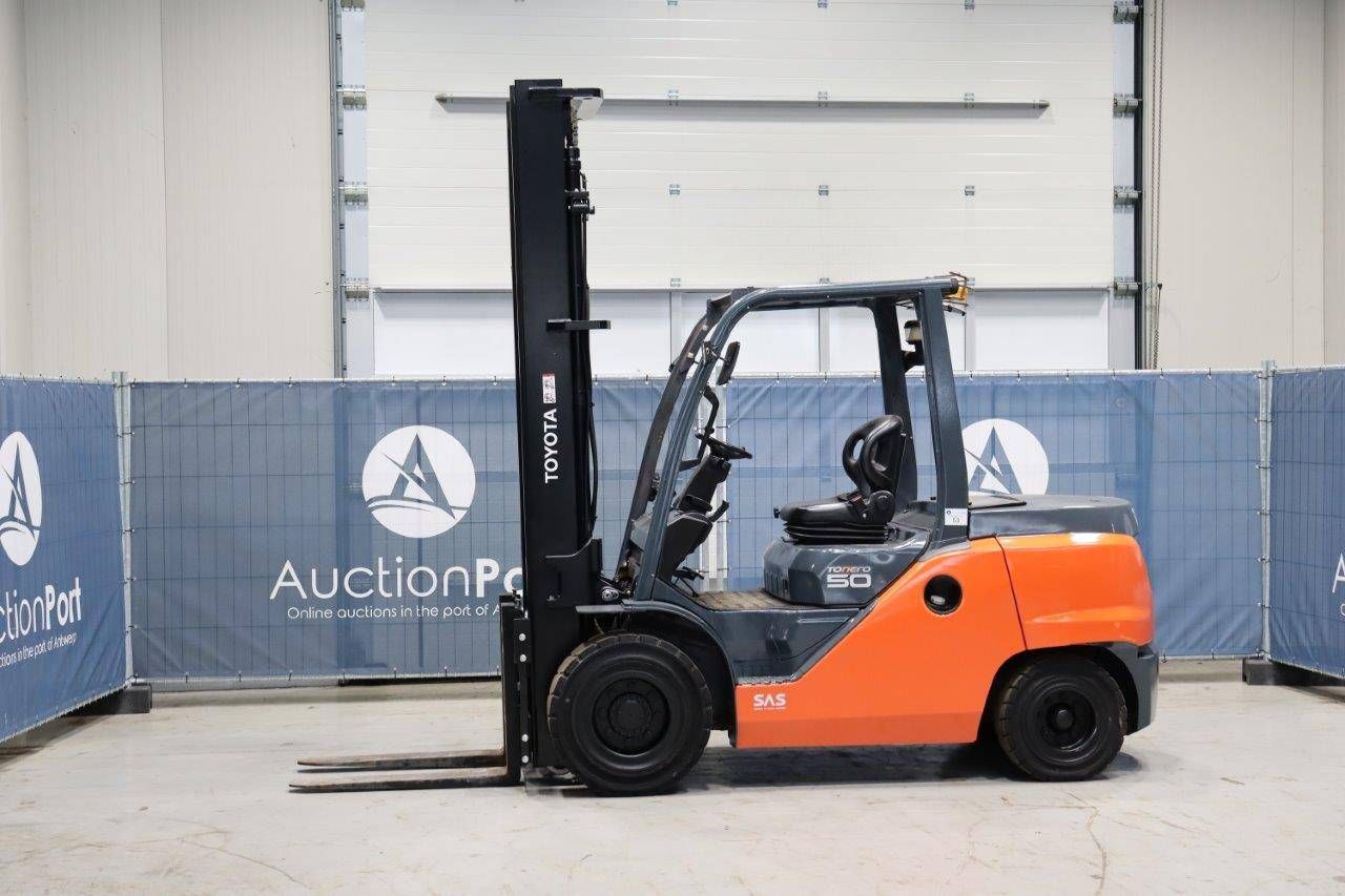 Forklift Toyota 40-8FD50N Diesel 5000kg 4.5m 2018