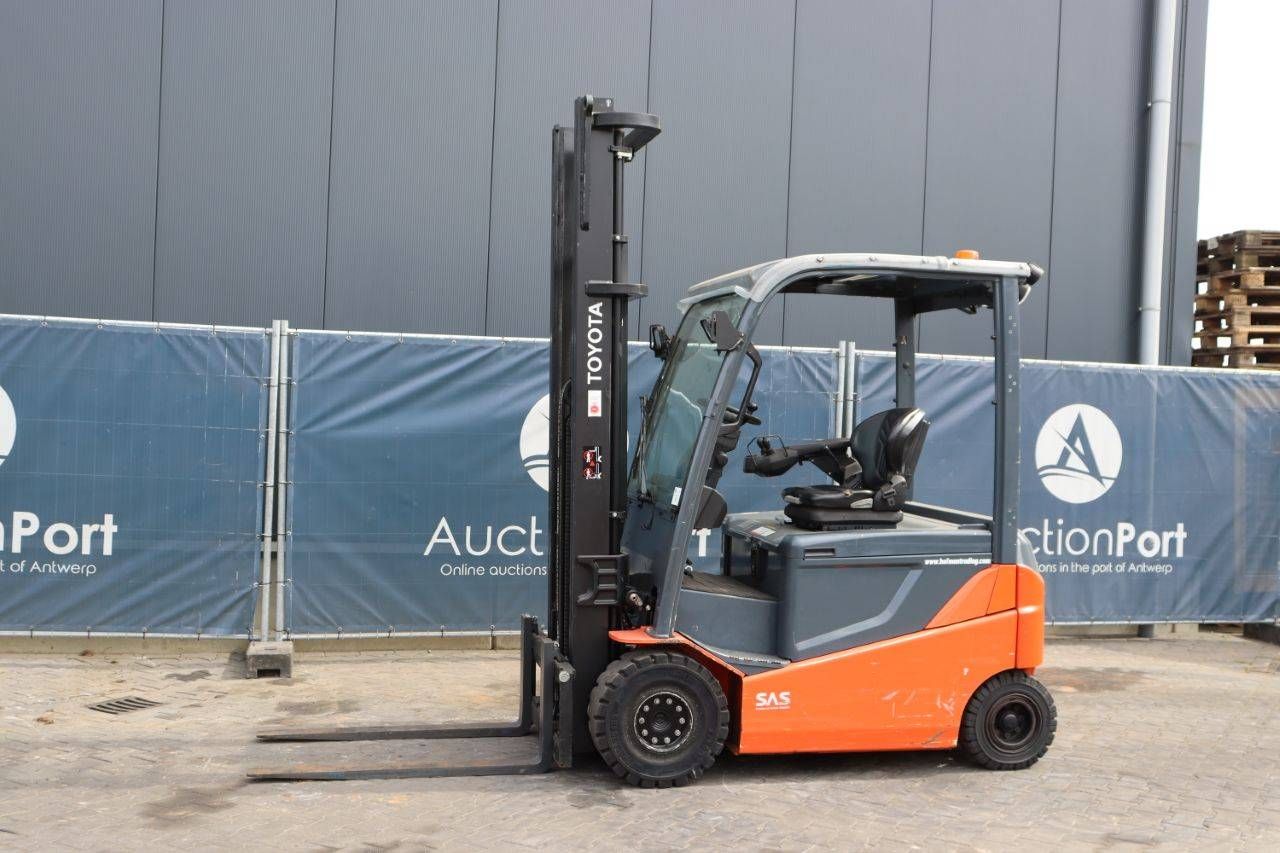 Forklift Toyota 8FBMKT25 Electric 2500kg 2015