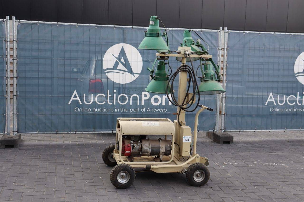 Light pole Doosan 2CG44S Petrol 220V 2008
