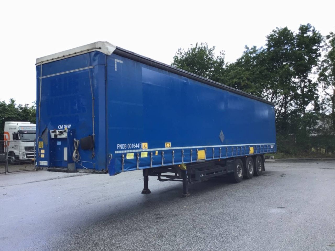 Sliding curtain semi-trailer Schmitz Cargobull SCB S3T 2017