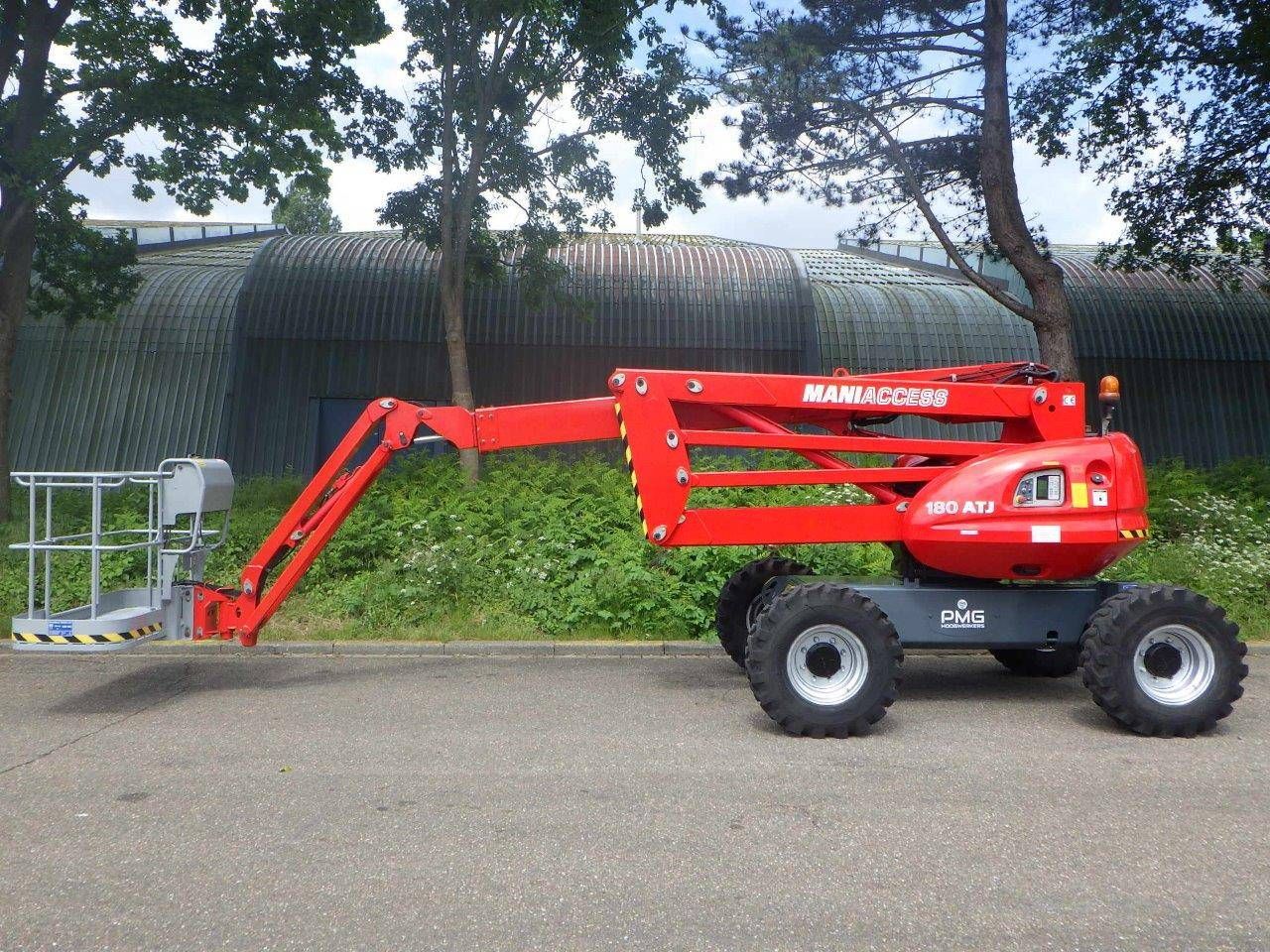 Articulating telescopic boom lift Manitou 180ATJ Diesel 17.85m 2014