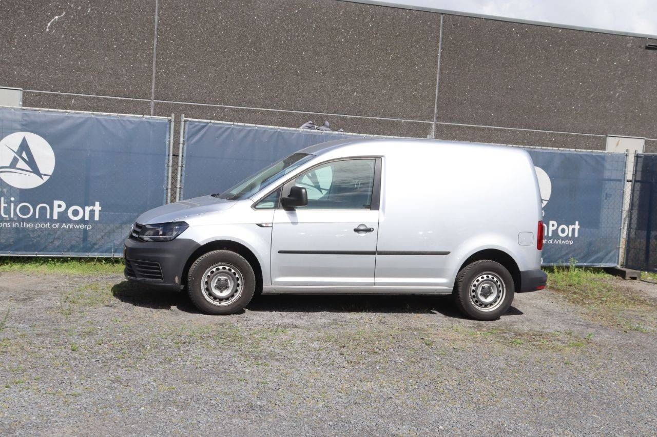 Volkswagen Caddy Diesel 75hp Van 2018