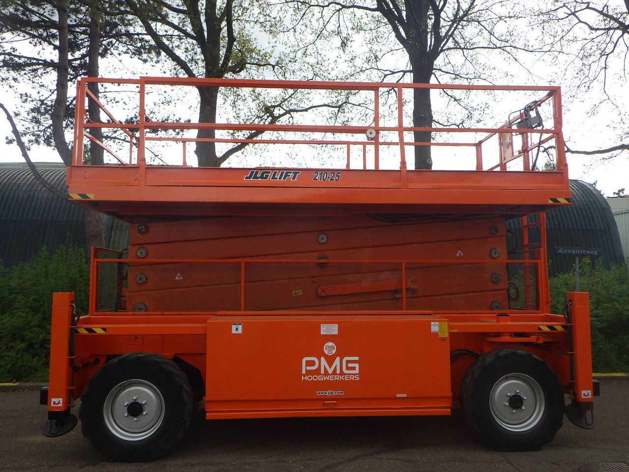 Scissor lift JLG 210-25 Diesel 23m 2012