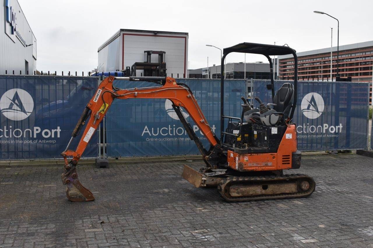 Mini digger Hitachi ZX19U Diesel