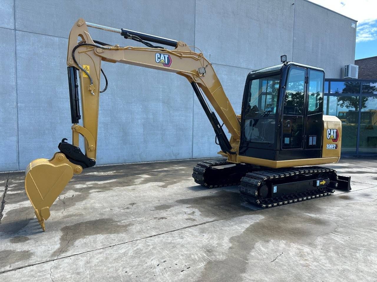 Midi excavator Caterpillar 306.E2 Diesel 2017