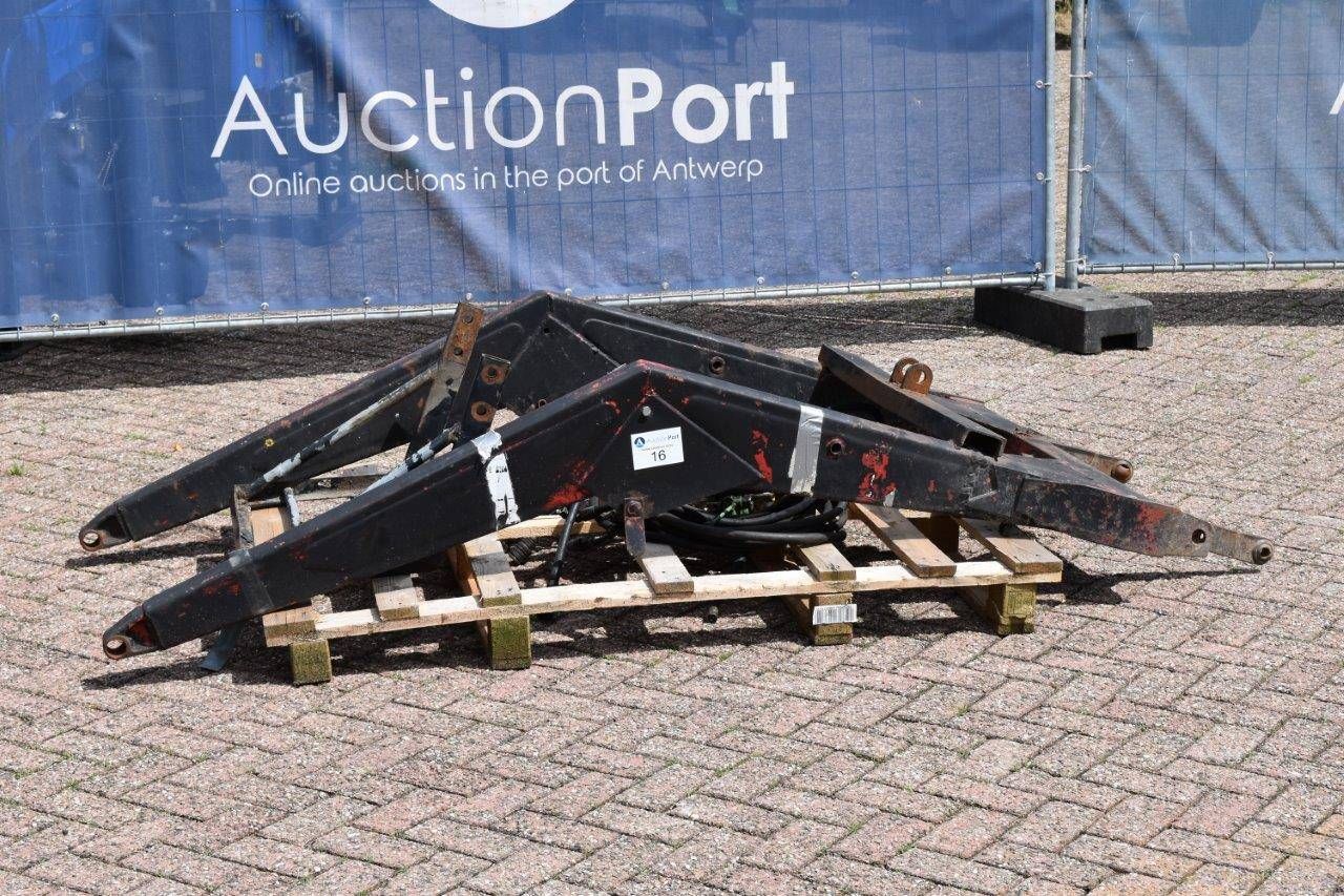 Front loader for Case International 745XL