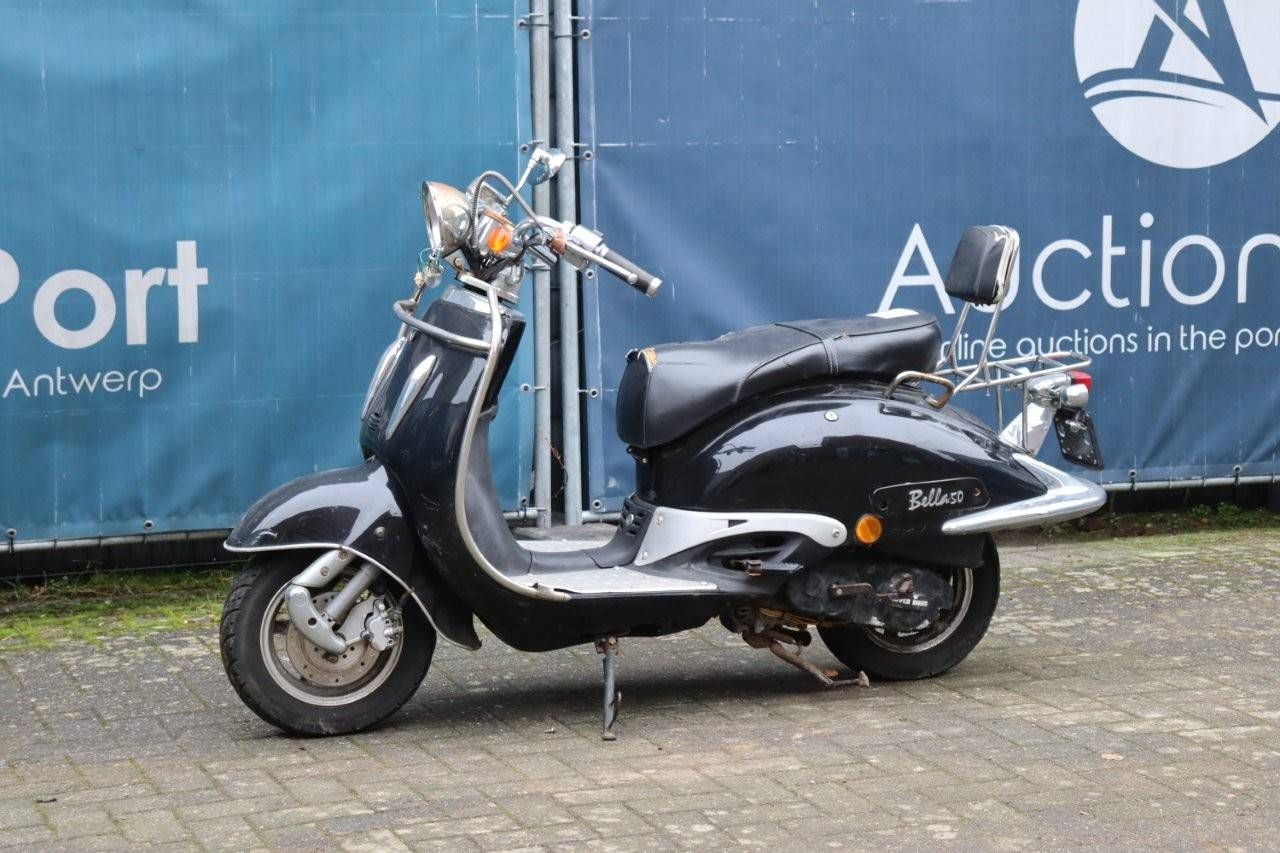 Scooter Rover Bikes Bella 50 Petrol (Margin)