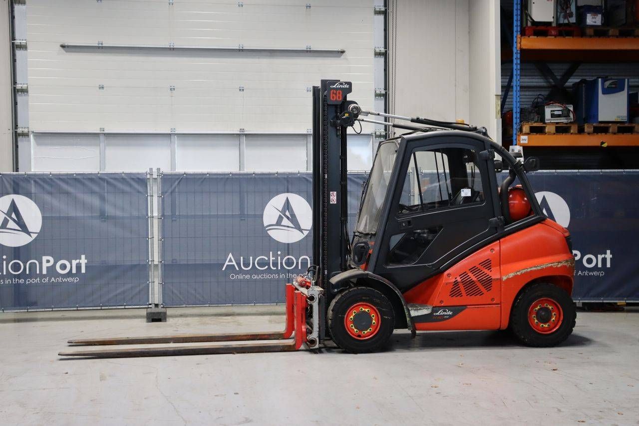 Empilhadeira Linde H40T-02 a GLP, 4000 kg, 5,0 m, 2019