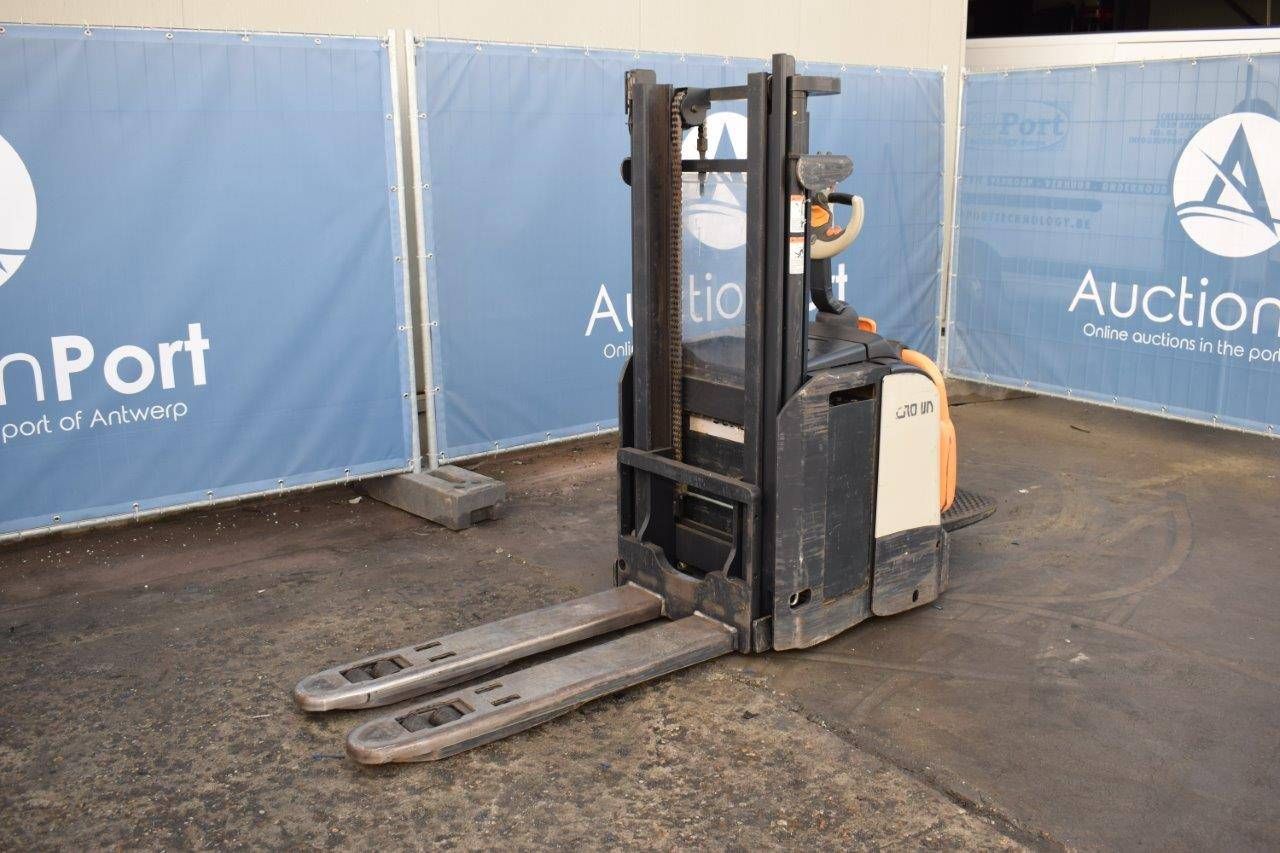Stapelaar Crown 1.6TL Elektrisch 1600kg