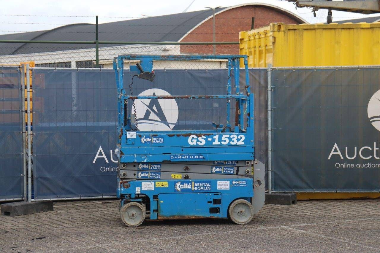 Scissor Lift Genie GS-1532 Electric 6.57m 2012