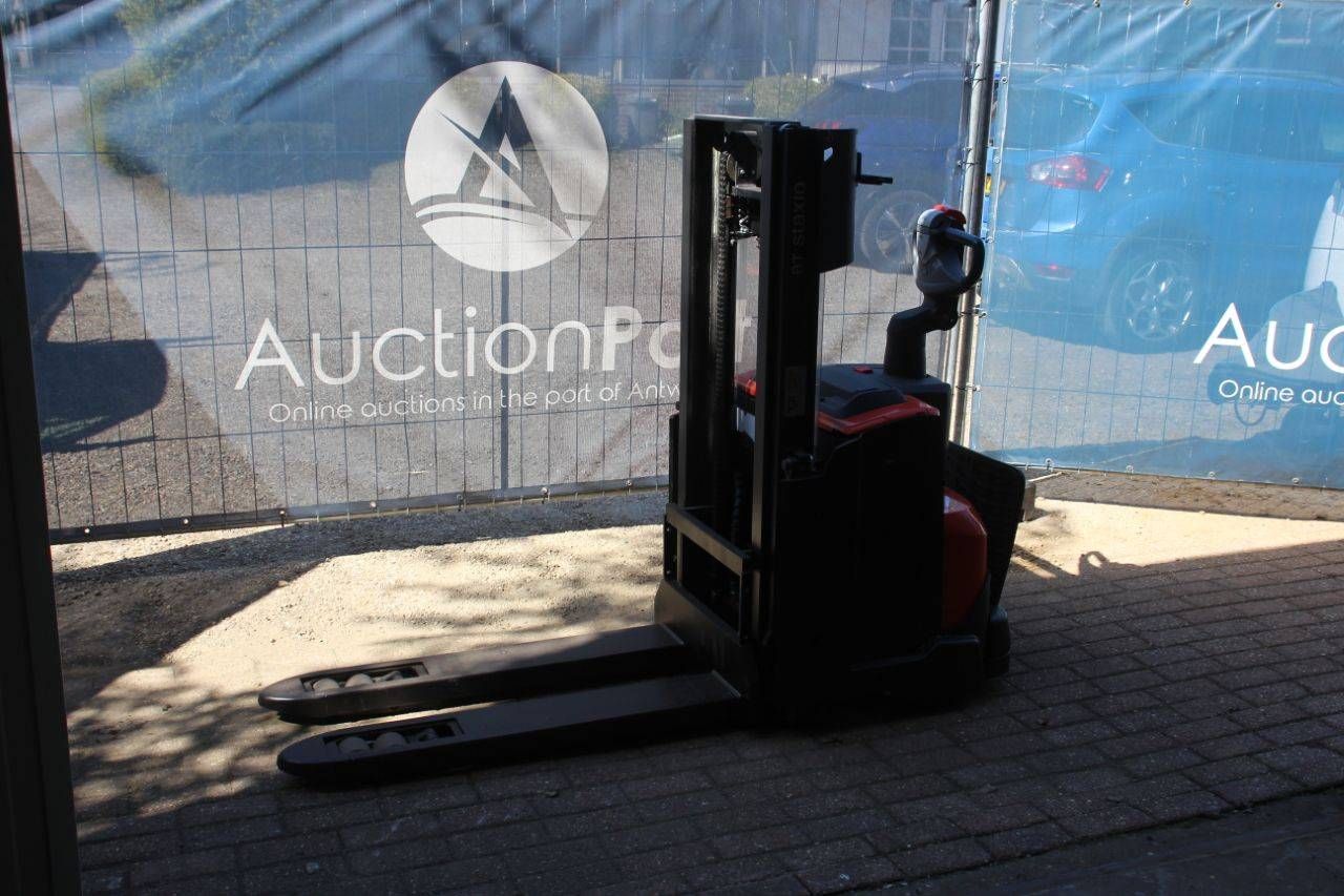 Toyota SWE200D Electric Stacker 2000kg 2.1m 2020