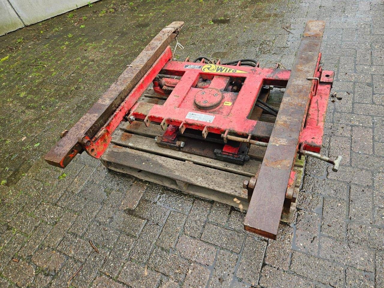 Fork carriage WIFO K53 2000kg 1993 with folding forks 