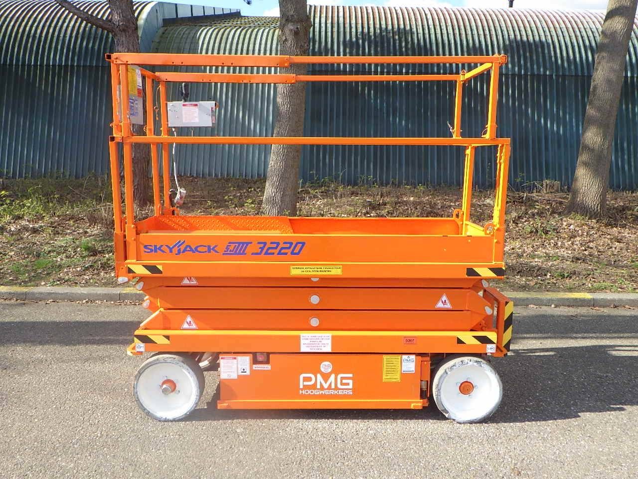 Schaarhoogwerker SkyJack SJ3220 Elektrisch 8.09m 2015