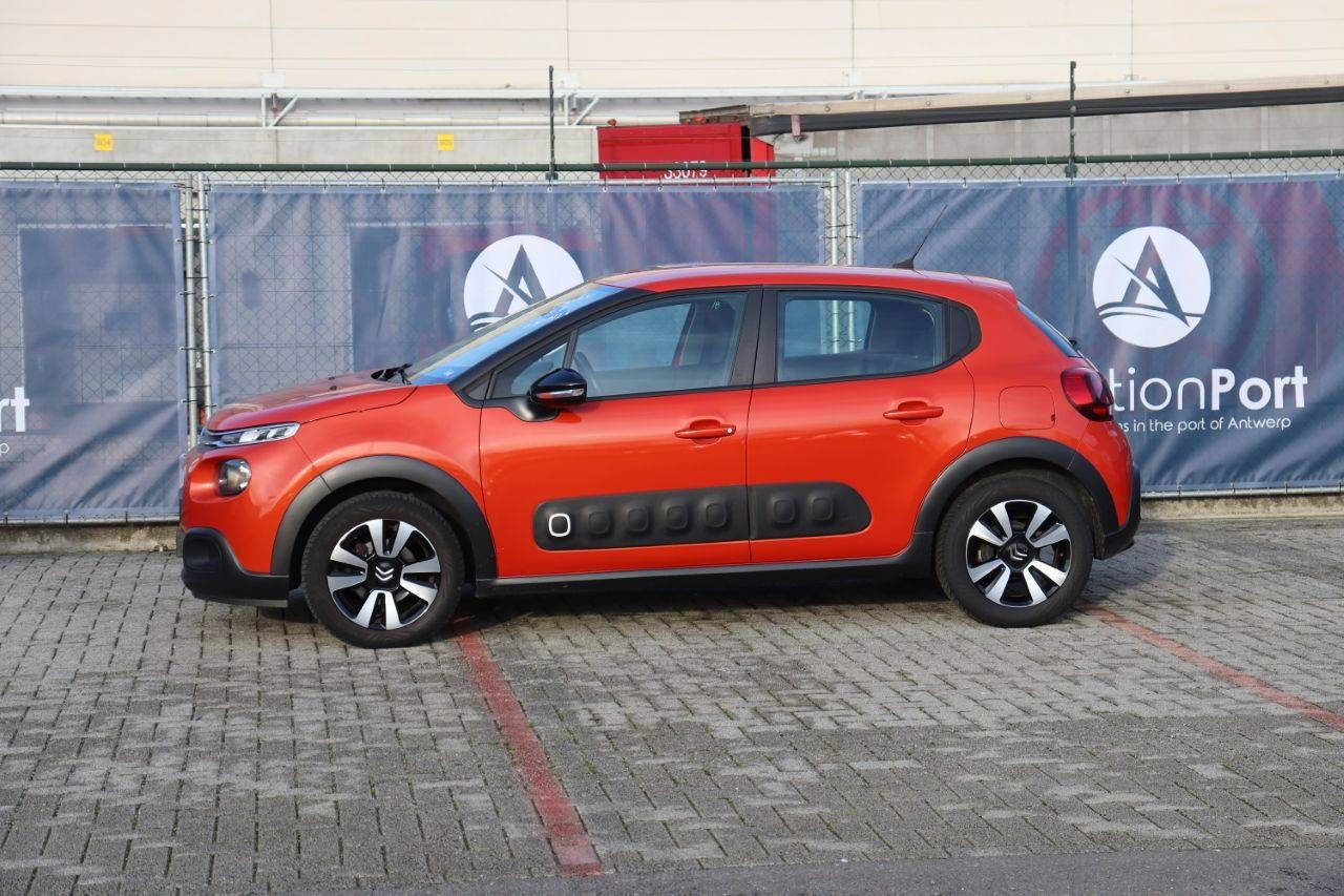 Passenger car Citroën C3 Petrol 82 hp 2018 (Margin)